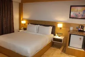 LUXUS INN HOTEL in Dhanbad