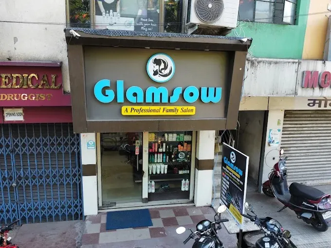 GLAMSOW FAMILY SALON in Jamshedpur
