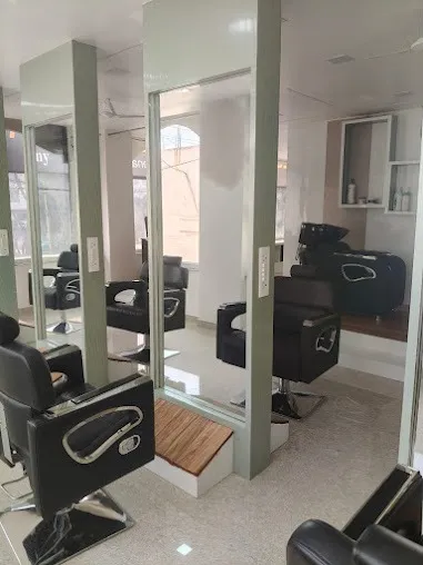 Cloud 9 Unisex Salon and Spa in Jamshedpur