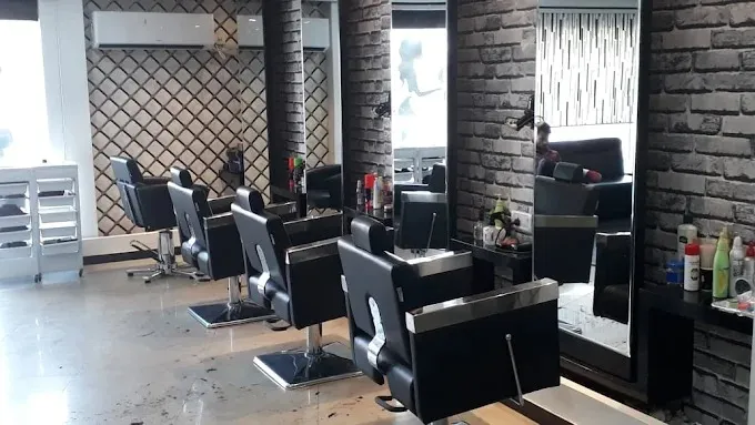 Naturals Salon in Jamshedpur