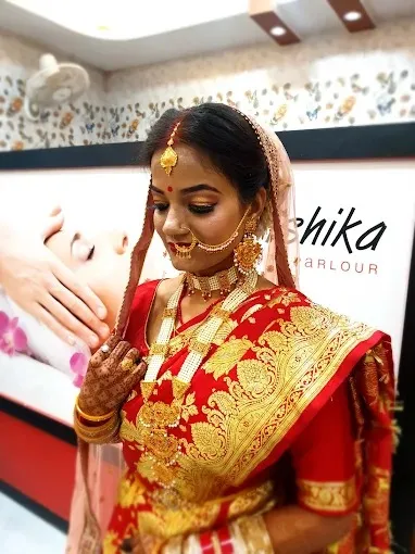 ANSHIKA BEAUTY PARLOUR in Jamshedpur